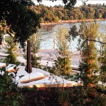 Serene Coastal Retreat For 3 In Rovinj Rovinj