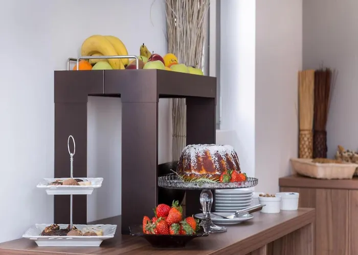 Serene Coastal Retreat For 3 In Διαμέρισμα Ρόβινι